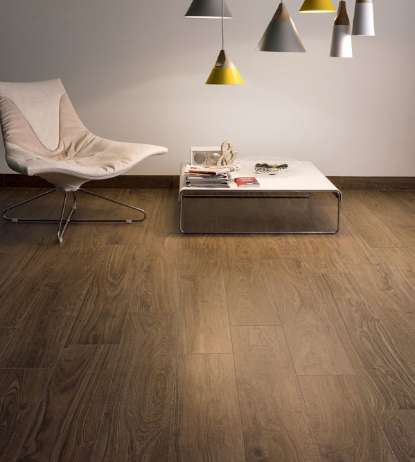 Gres effetto legno noce